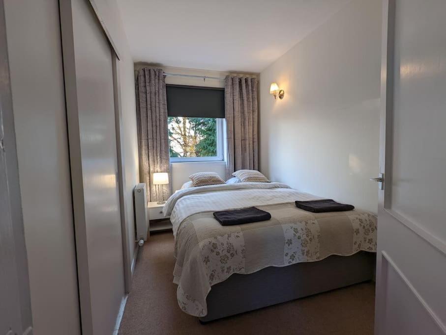 Two Bedroom Flat In Bridge Of Allan, Stirling מראה חיצוני תמונה
