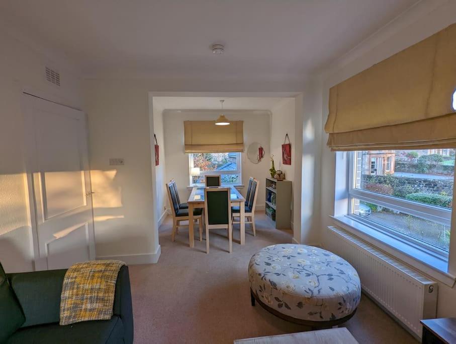 Two Bedroom Flat In Bridge Of Allan, Stirling מראה חיצוני תמונה
